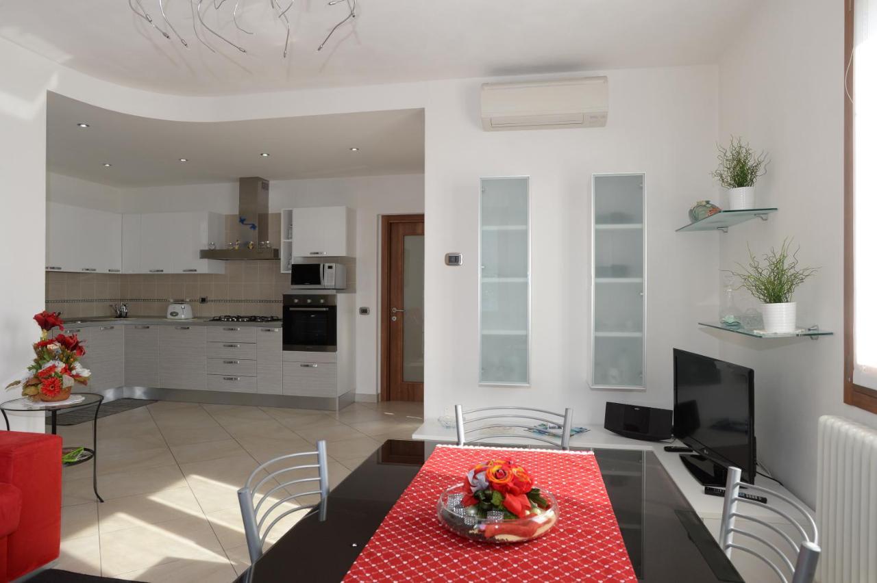 Lilli - Casa Sul Lago Dervio Dış mekan fotoğraf
